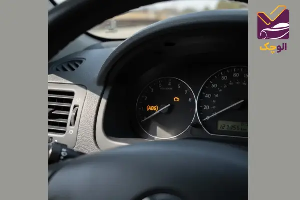 علت روشن شدن چراغ abs